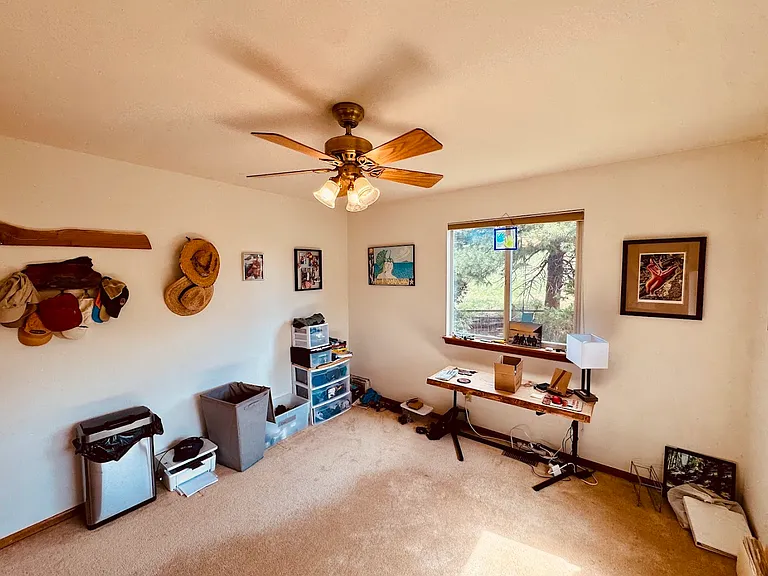 581 W Arrowhead St — Photo 21