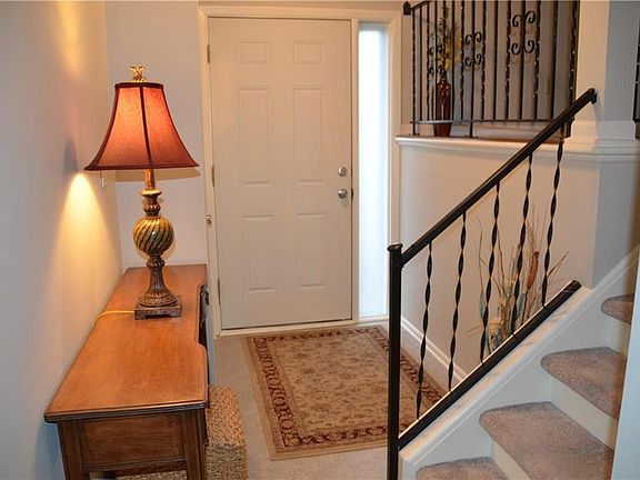 3rd image of 6177 Barry Ct