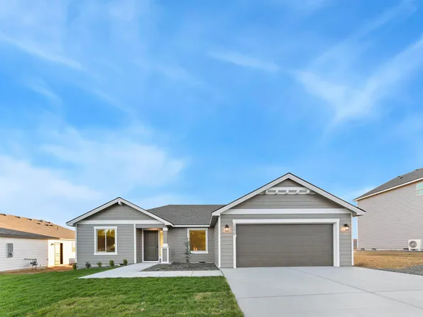 10020 Sunset Trl, Pasco, WA 99301