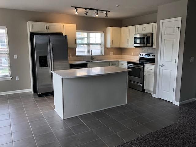 1st image of 5330 S 117th Ct #7-302