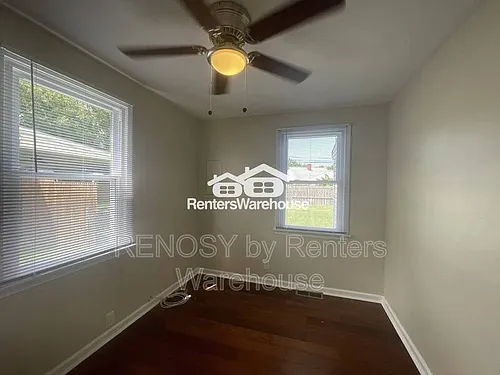 3473 Liberty Pkwy Photo 1