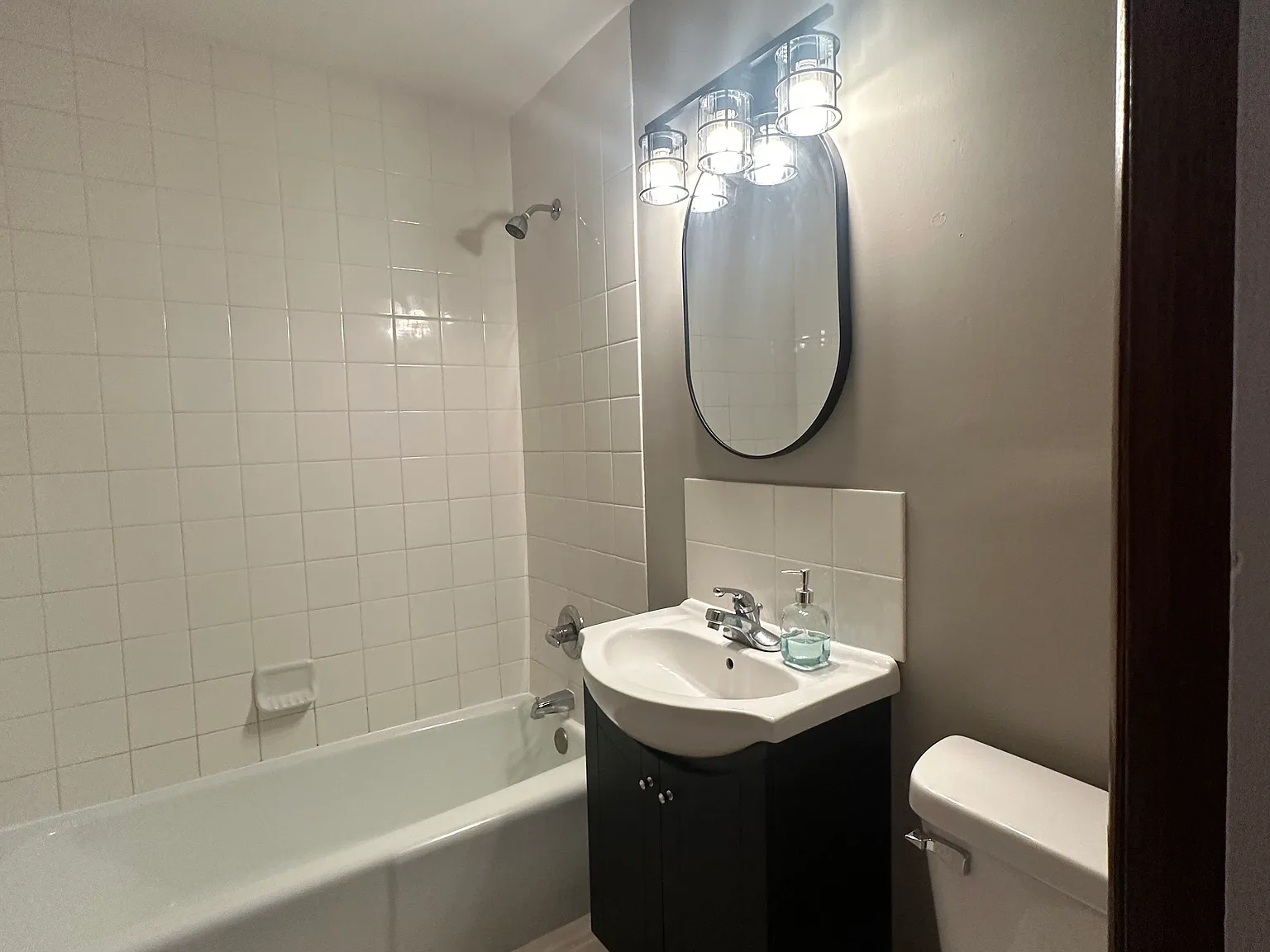 2 bed, 750 sqft, $850 — Photo 4