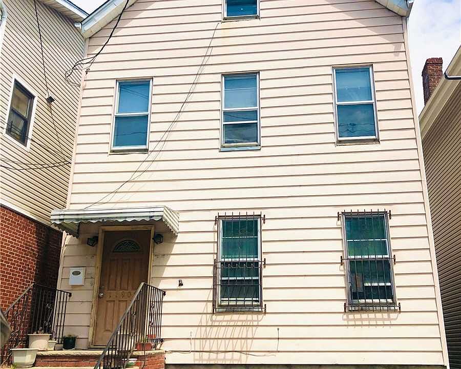 1st image of 119-09 18th Ave