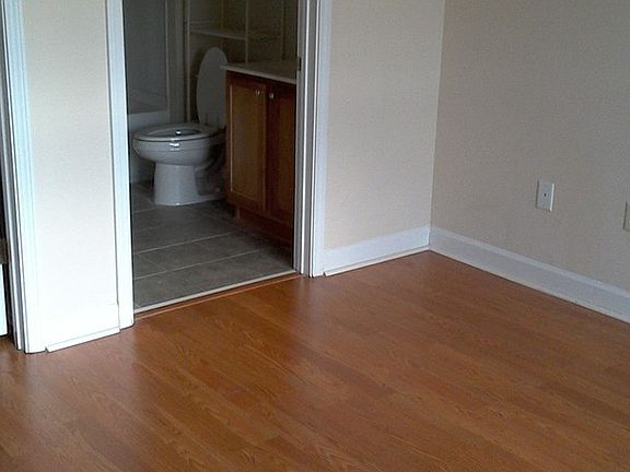 4th image of 216 Castle Dr Unit 1392
