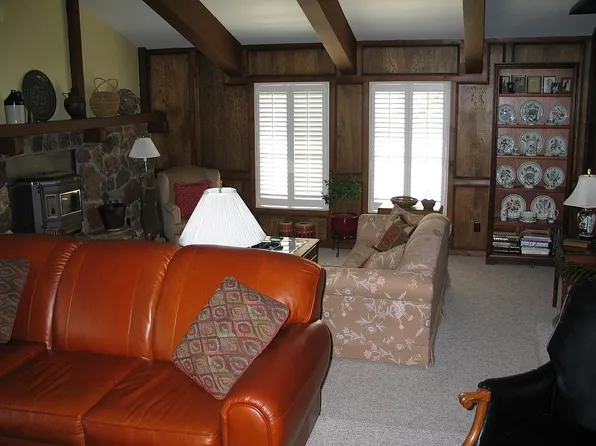 6617 Via De Robles Dr, Rancho Murieta, CA 95683