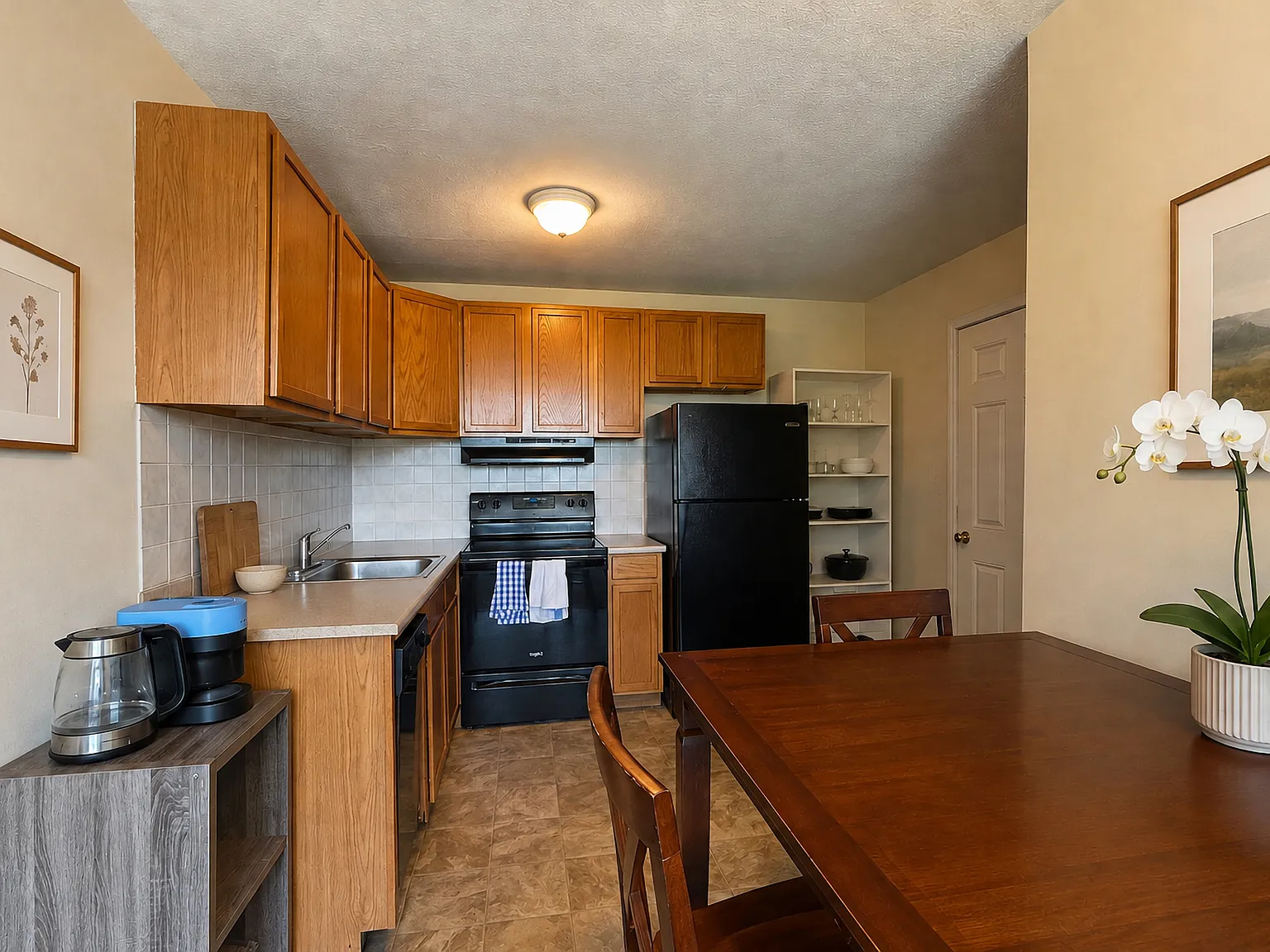 2 bed, 700 sqft, $2,750 — Photo 2