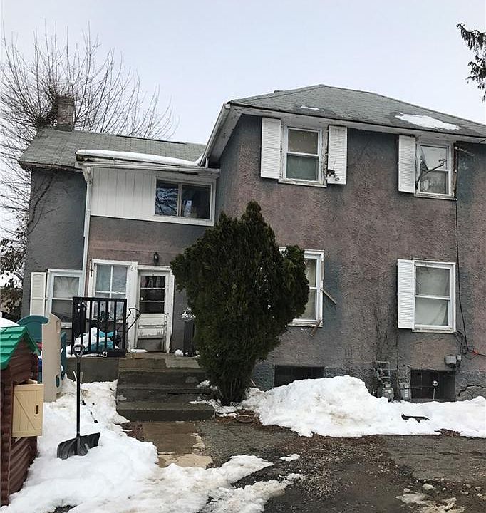 1st image of 6 Allen Ln