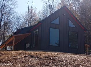 27 Mohawk Dr, Lock Haven, PA 17745