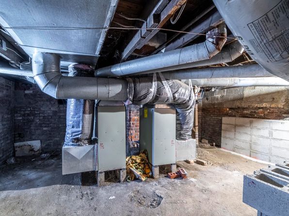 fort-wayne-indiana-73110478 picture