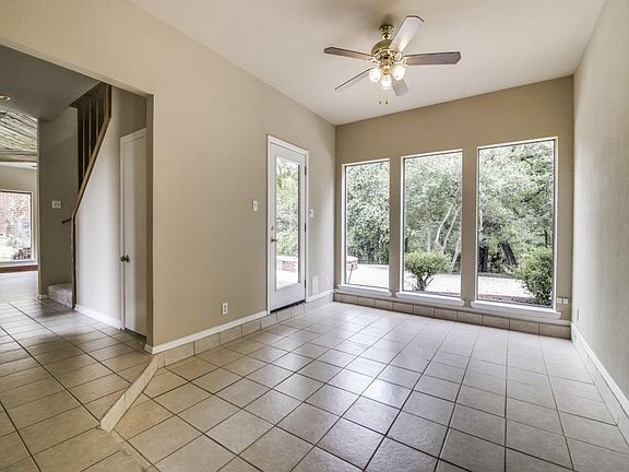 4th image of 3321 Creekbend Dr
