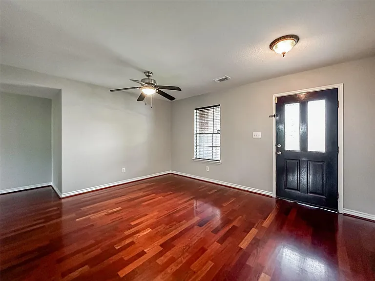 5739 Westminster Village Dr — Photo 7