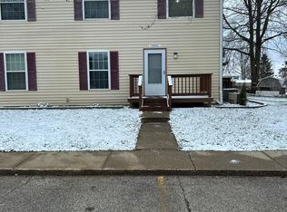 1330 Hibbard Dr APT D, Stow, OH 44224