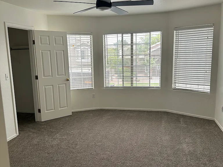 7512 E Navarro Ave — Photo 10