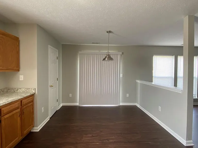 3396 Hopkins Dr — Photo 9