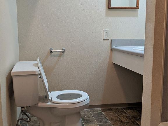 4th image of 6202 22nd Ave NW Unit 8