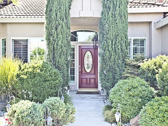 2nd image of 10920 Lava Bed Ln