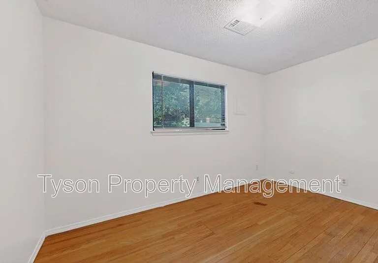 9509 Dona Marguerita Ave NE — Photo 18