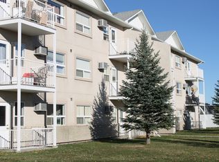 1219 Centre St #779958, Brooks, AB T1R1M7