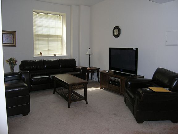 4th image of 2305 Villa At The Woods #2305