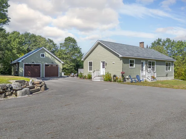 3 Stonewall Dr, Lisbon, ME 04252