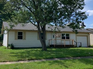 1817 Manor Dr, Lebanon, IN 46052