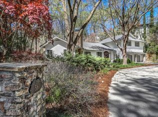 5160 Vernon Springs Trl, Sandy Springs, GA 30327