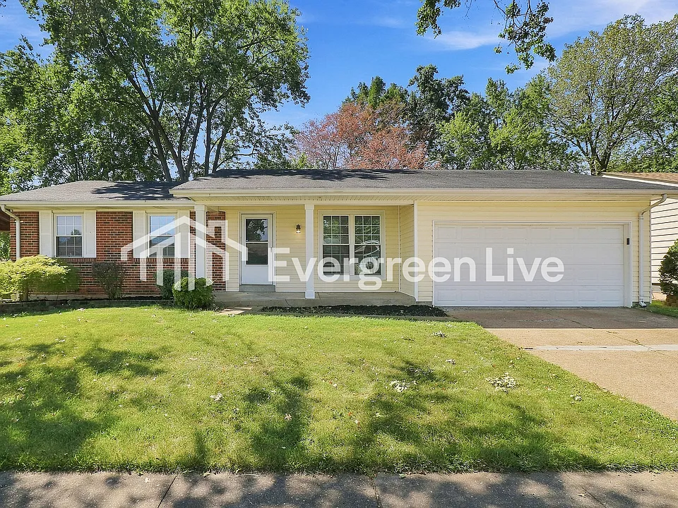 724 Mediterranean Dr
