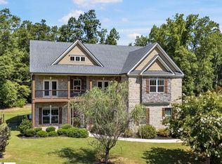 239 Tuxedo Ln, Greer, SC 29651