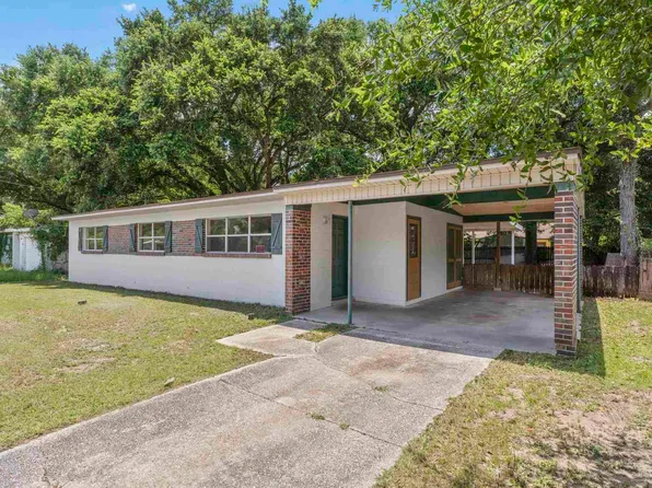 4513 Guerlain Way, Pensacola, FL 32505