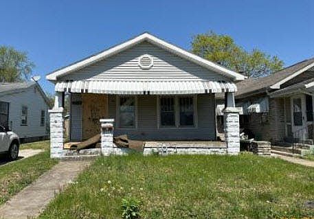 1st image of 1516 E Indiana St