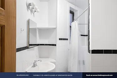 Rented by The Blueground