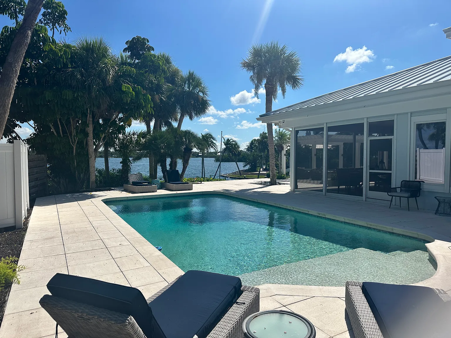 1906 Casey Key Rd — Photo 4