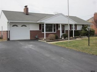 107 Brant Dr, Dallastown, PA 17313