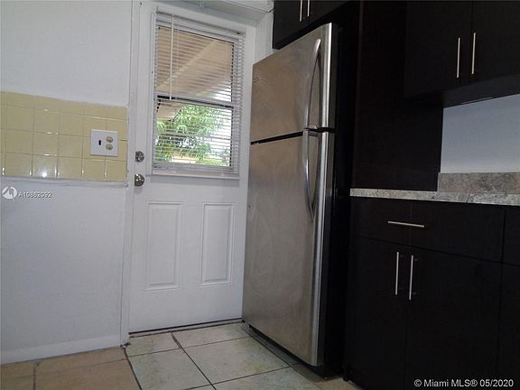 5th image of 1900 NW 12th Ave #1900