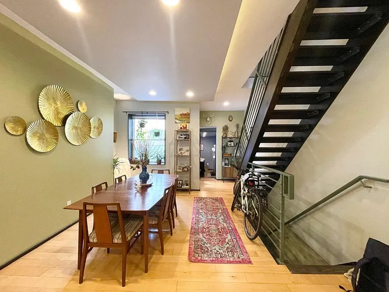 907 N 5th St #O1 — Photo 1