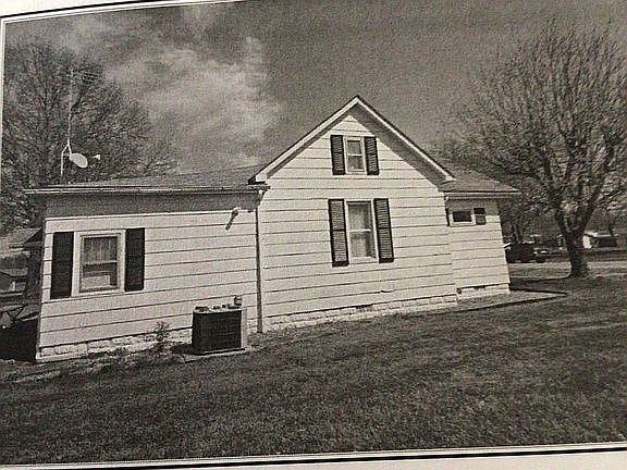 West side of house
Mud room 