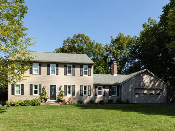 4869 Westfield Dr, Manlius, NY 13104