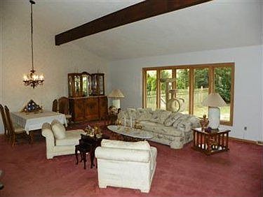 4th image of 22465 Marlys Dr