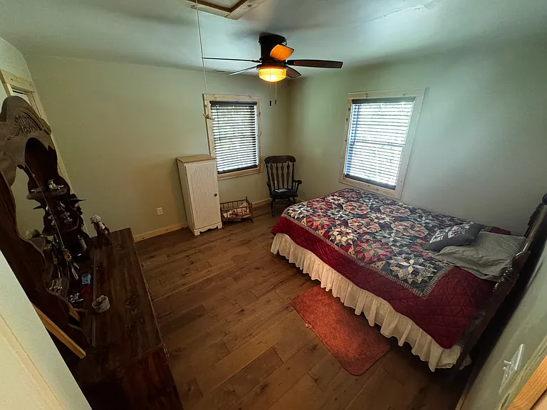 305 Wood Property Dr — Photo 9