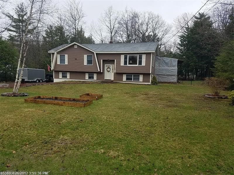 2nd image of 70 Stoneham Dr