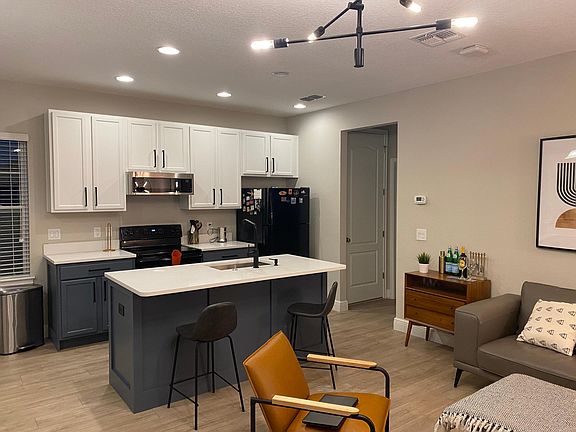 4th image of 9520 Tavistock Lakes Blvd #2