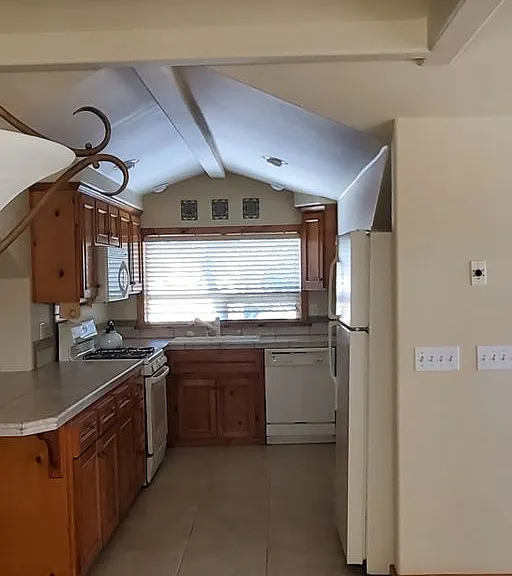 8424 Silver Bridge Rd — Photo 7