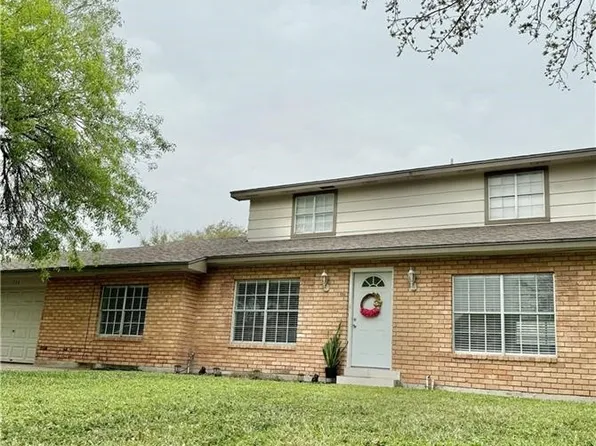 1725 Peach Tree Ct, Harlingen, TX 78550