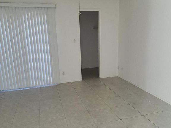2nd image of 1615 E BORGHESE Place