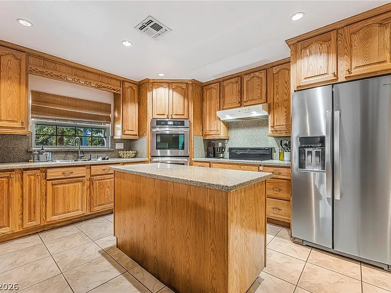 1963 Casa Vista Dr — Photo 7