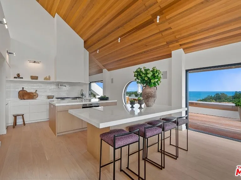 27553 Pacific Coast Hwy — Photo 7