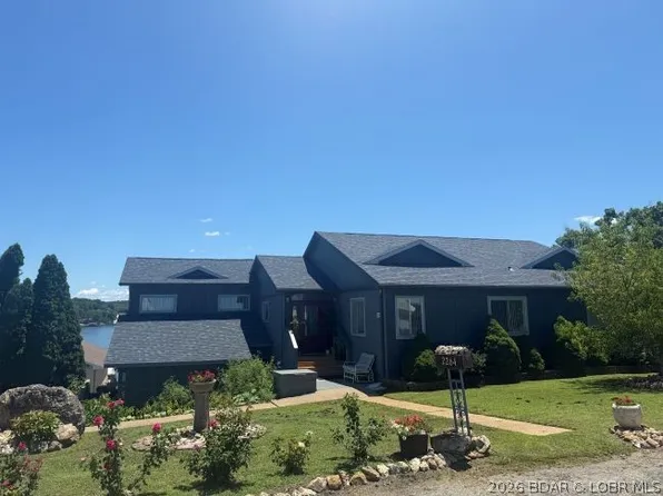 2264 Bittersweet Rd, Lake Ozark, MO 65049