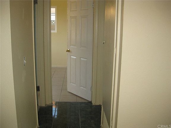 4th image of 326 Oakhurst Dr