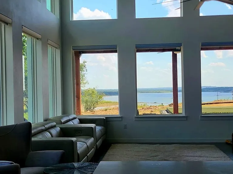 245 Lake House Dr — Photo 3