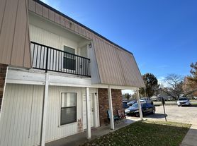 203 South Baggett Street - 4